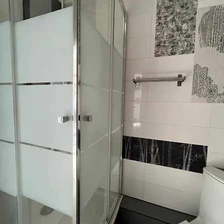 Apartment Sympathique Studio *