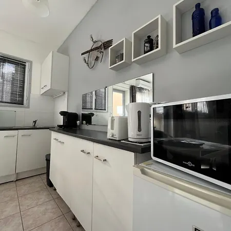 Apartment Sympathique Studio *