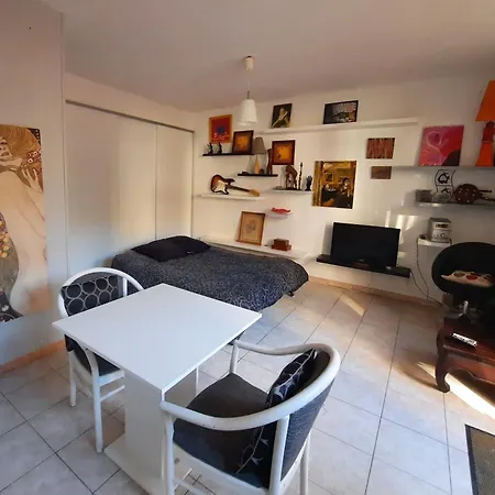 Studio